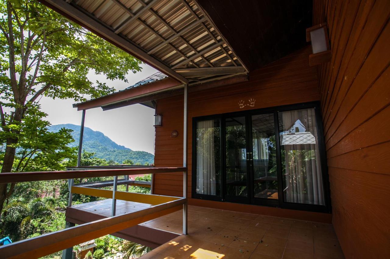Phitharom Pp Resort Ko Phi Phi Exterior foto