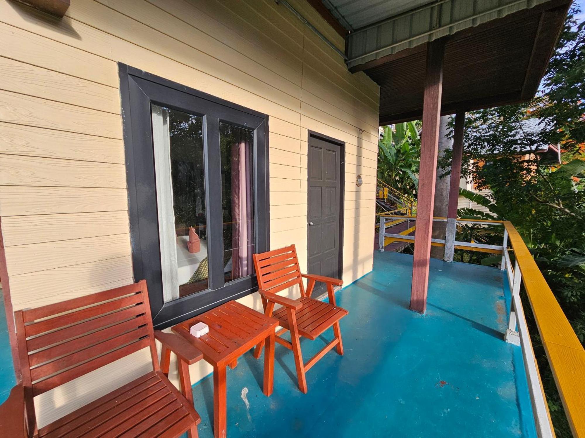 Phitharom Pp Resort Ko Phi Phi Exterior foto